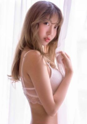 《漂亮的女邻居》未删减_HD神马在线观看